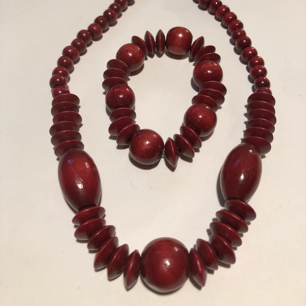 Matching Wooden Necklace and Bracelet